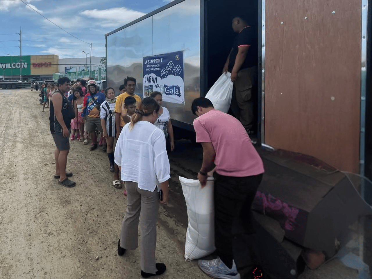 “Laban mga HiGALA” Phase Three Donation Drive at Brgy. Umapad9